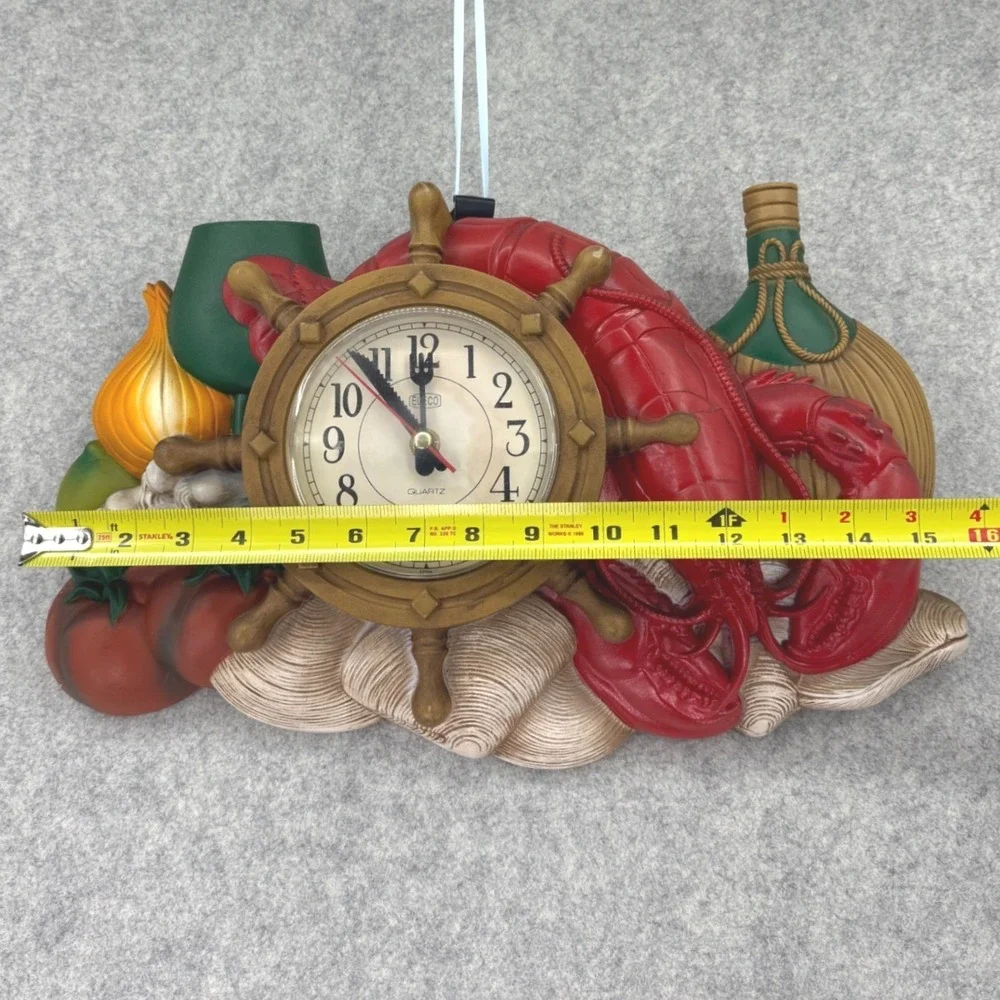 Vintage Eleco Lobster Seafood Ship Captains Wheel‎ Kitchen Clock 70's Nautical